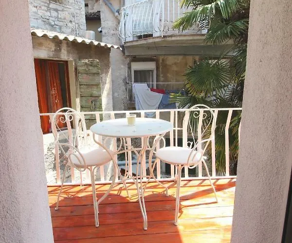 Appartement Driovier 11 *