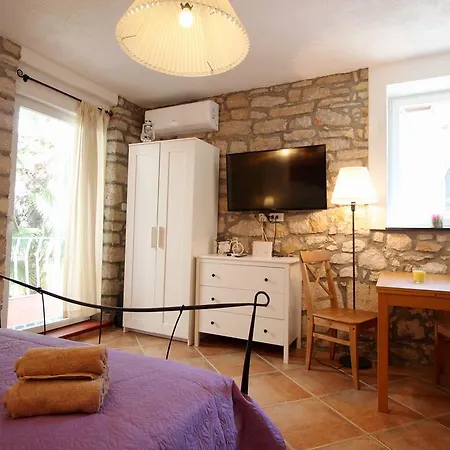 Appartement Driovier 11 *